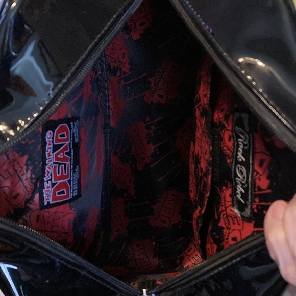 Women’s Rock Rebel walking dead purse - Picture 7 of 7